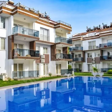 Diamond Apartment *